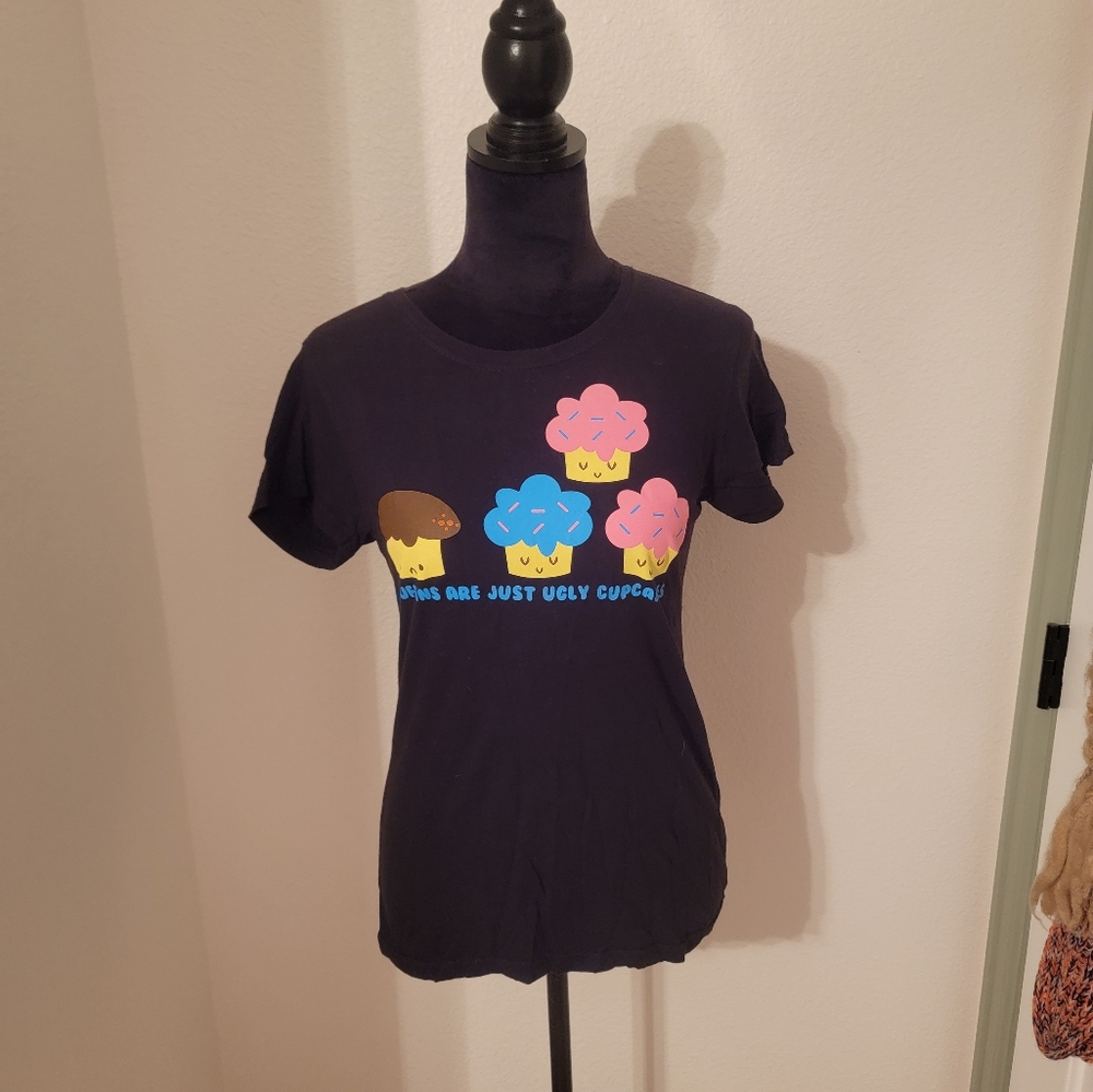 Vintage cupcakes top
